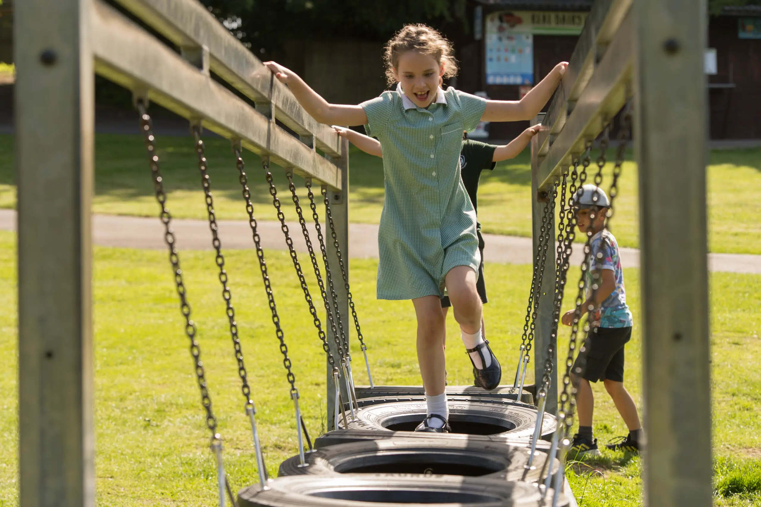School-uniform-outdoor-play-scaled