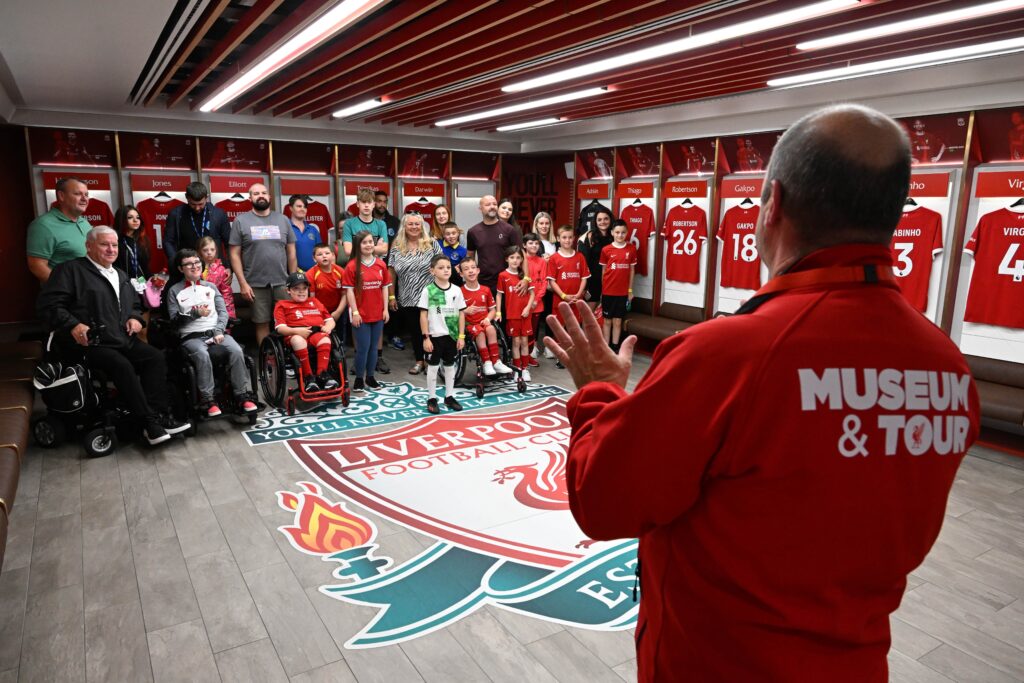 Group - Dressing room-min